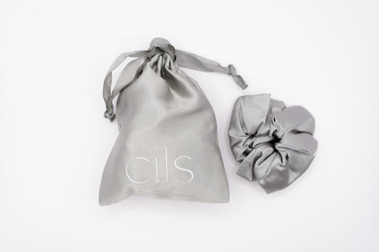 CÍLS Sleep Set With Scrunchie